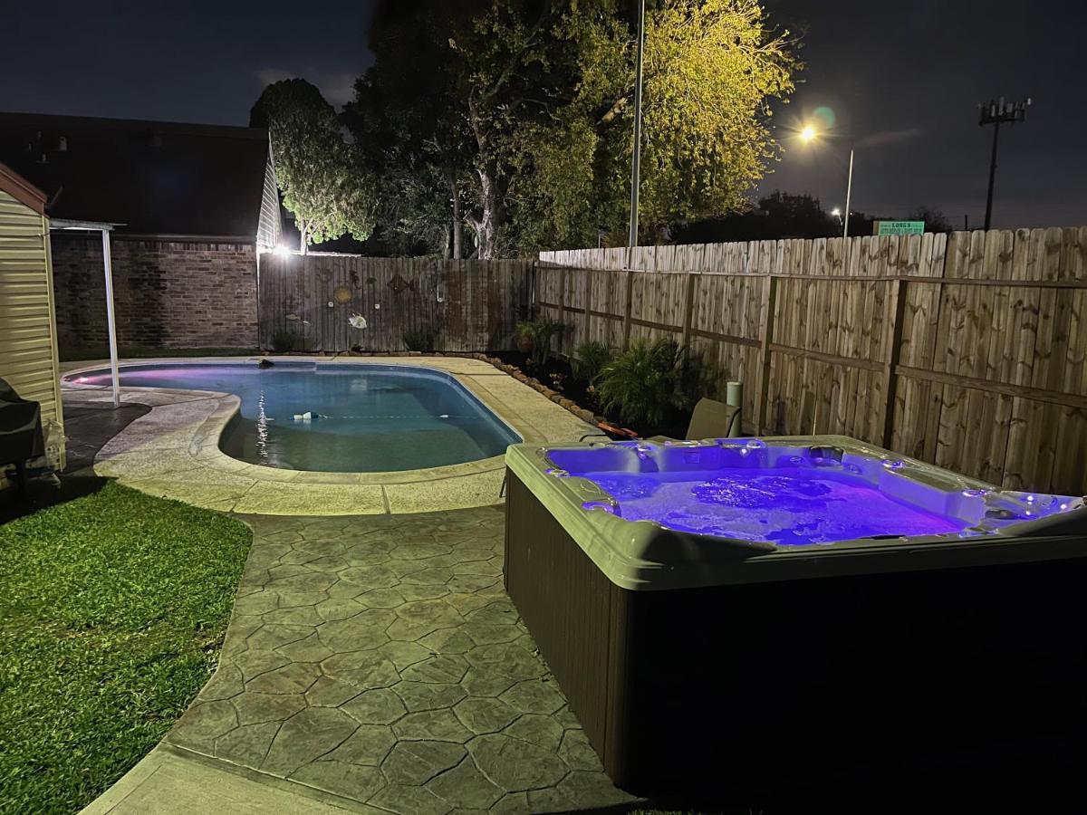 1976Houstongem Luminous Pvtpool & Hottub Dt20Mins For Lrg Families 6Beds 2Bath Villa Dış mekan fotoğraf