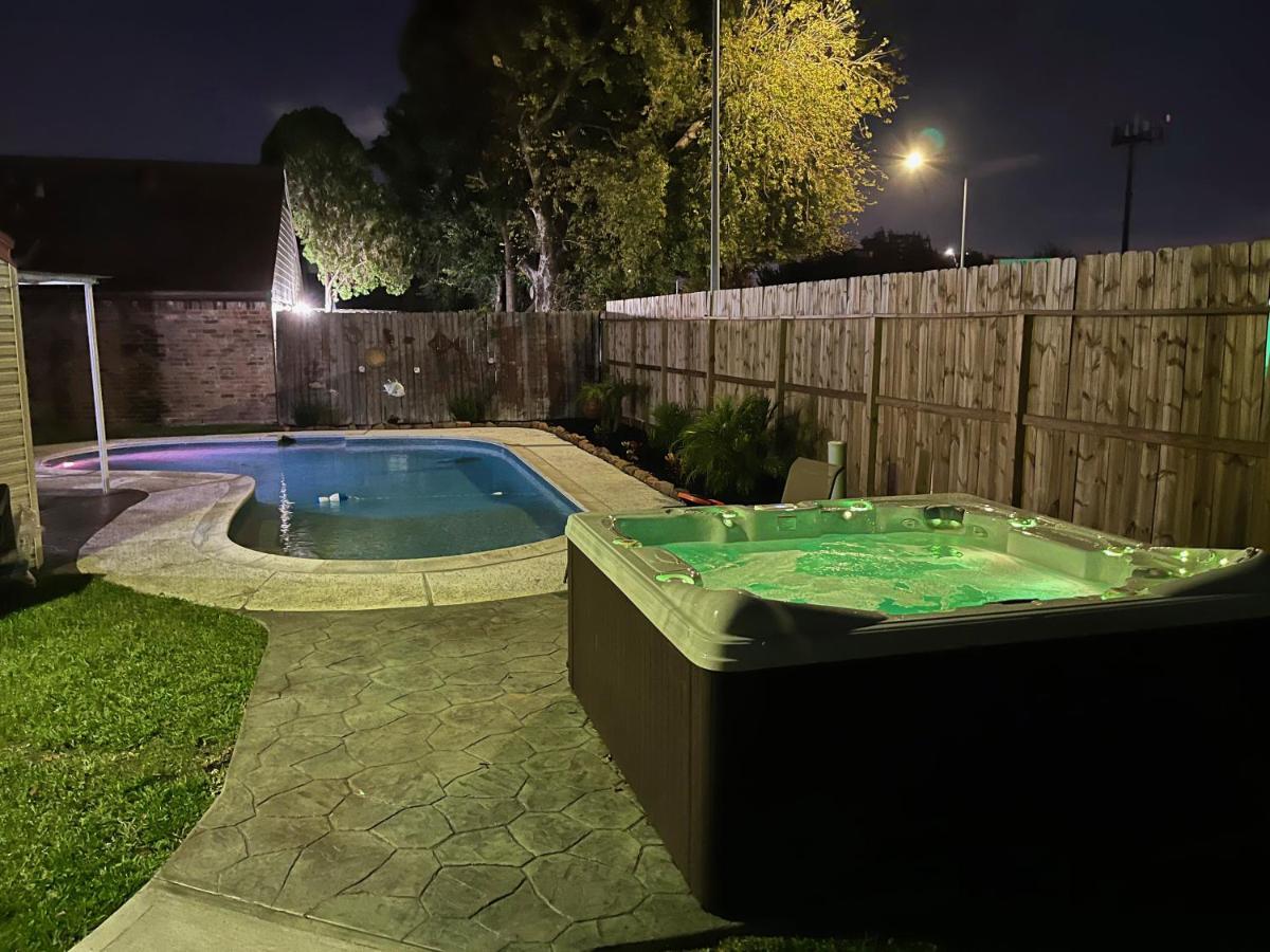 1976Houstongem Luminous Pvtpool & Hottub Dt20Mins For Lrg Families 6Beds 2Bath Villa Dış mekan fotoğraf